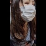 焦らされて濡れる熟女に立ちバック状態で生マン