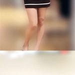 〔非コンプラ動画㉙〕アパレルスタッフ集団痴カン※テ●△□ール○南（ロングヘア、身長160cm前後、タイトニットセットアップ）