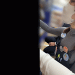 集団乳もみ！乳首イキしちゃうアニメショップ店員がドエロかった件【おっぱいお触り】